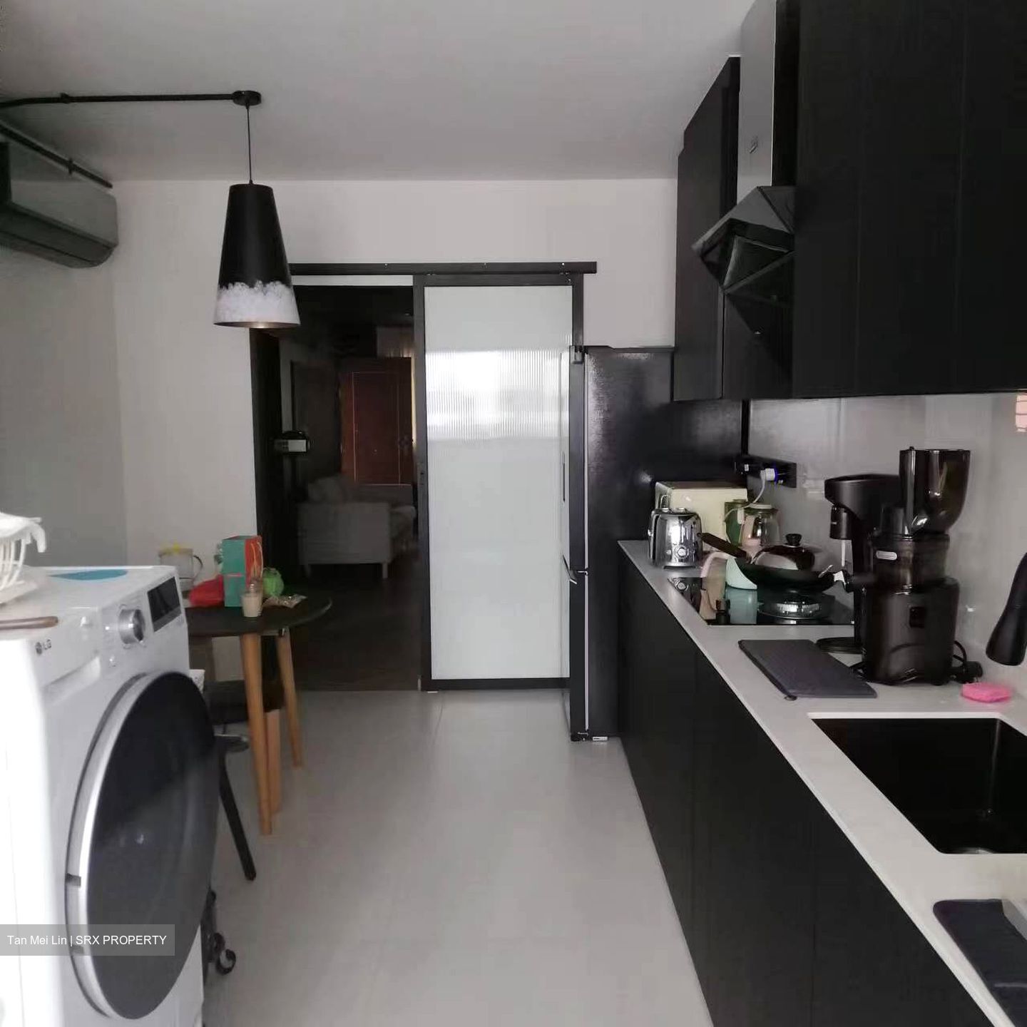 Jurong West Avenue 1 (Jurong West),  #575873831
